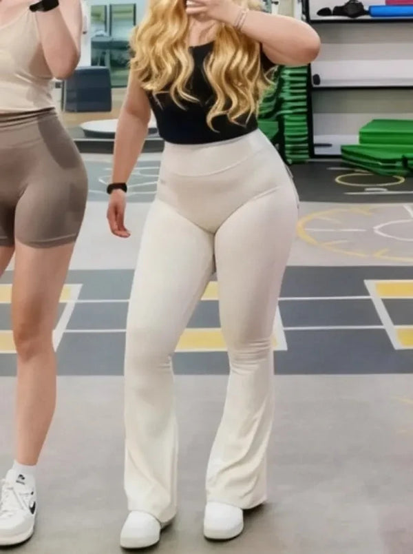VERA customer wearing High Waisted Flared Yoga Pants