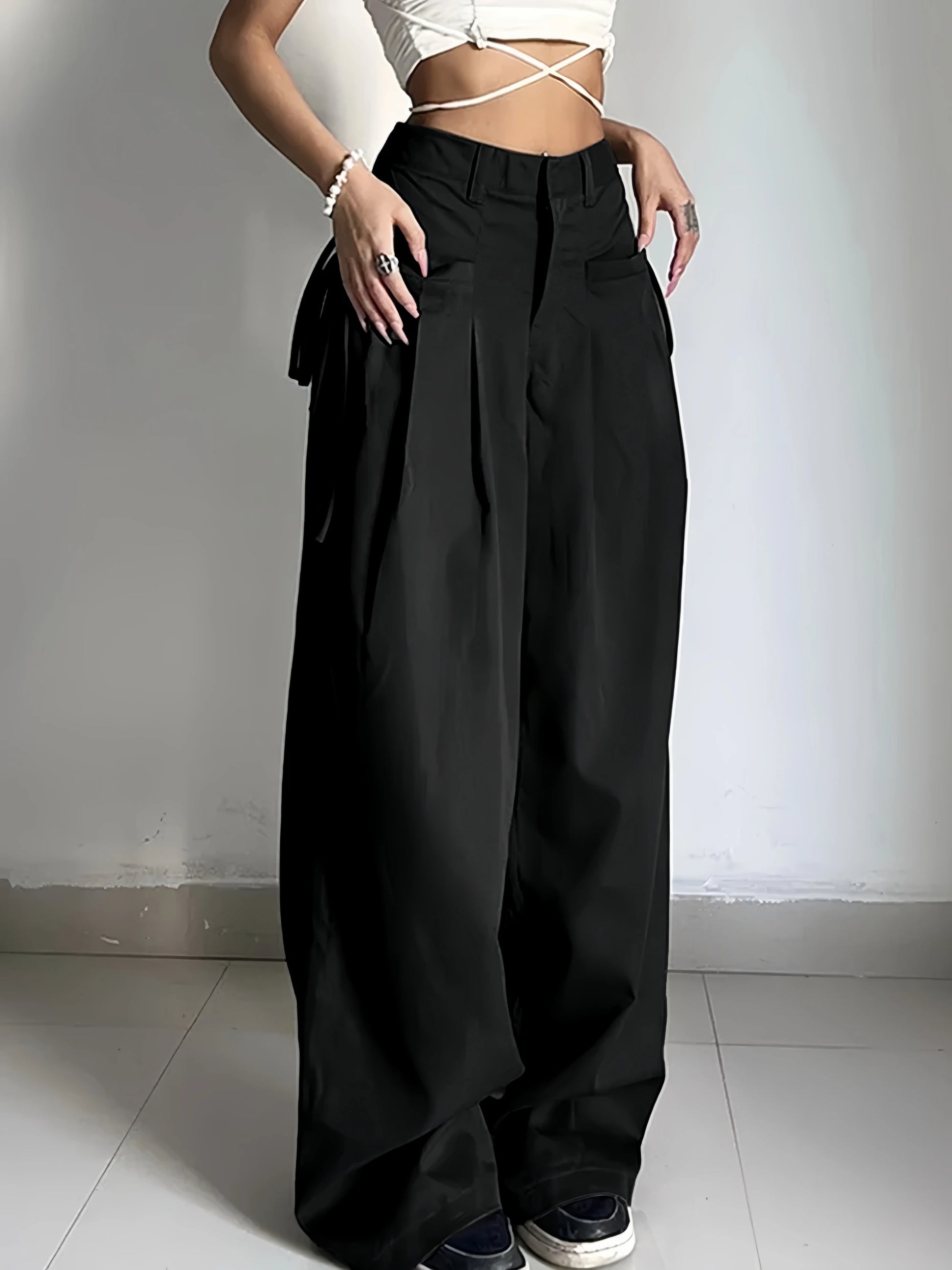 Elevate Your Style with Our Women's Black High Waist Pleated Wide Leg Pants – Perfect for Casual Streetwear and Office Chic!