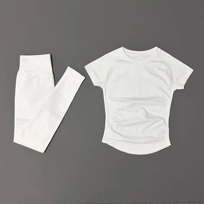 Elevate Your Workout with the 2-Piece Women's Yoga Sports Set - Seamless Comfort & Style for Fitness Enthusiasts