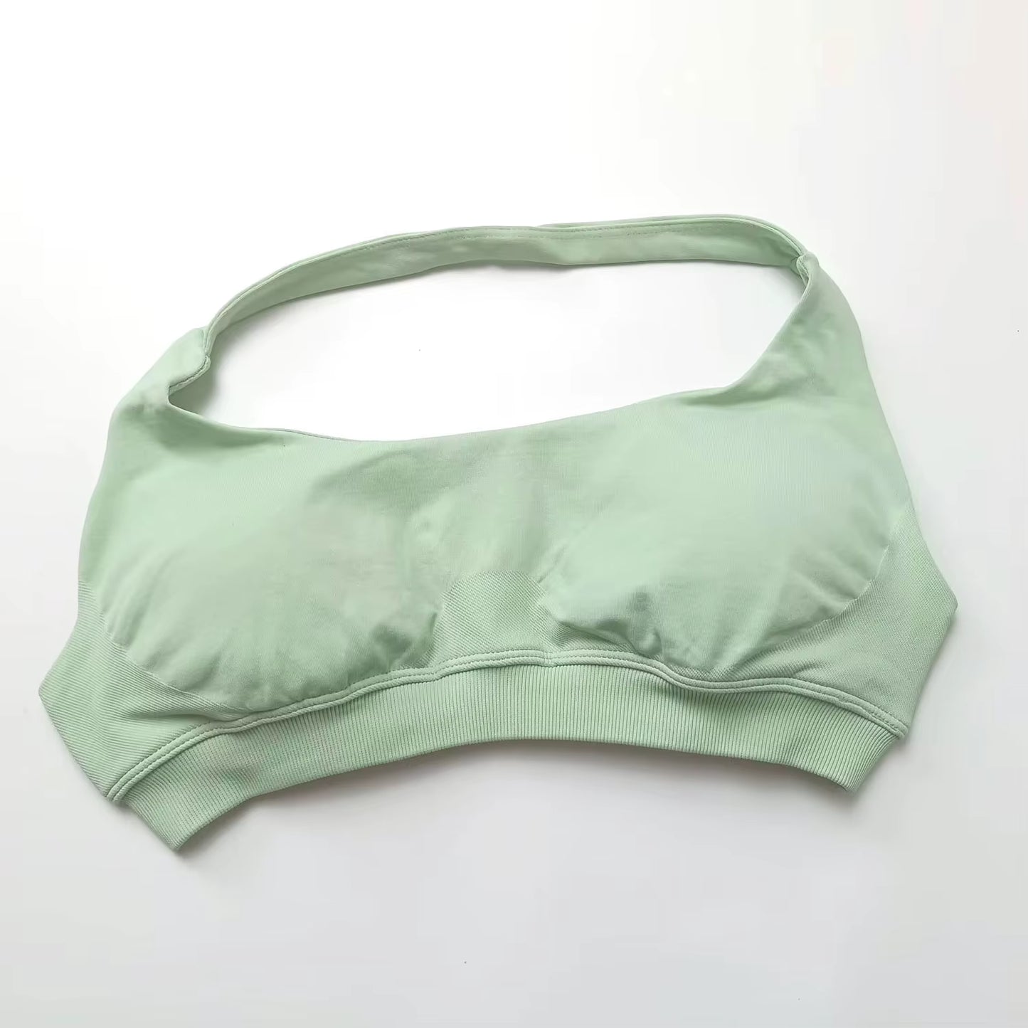 Elevate Your Workout with the NCLAGEN Women's Seamless Halter Sports Bra - High Support Push-Up Design for Ultimate Comfort and Style