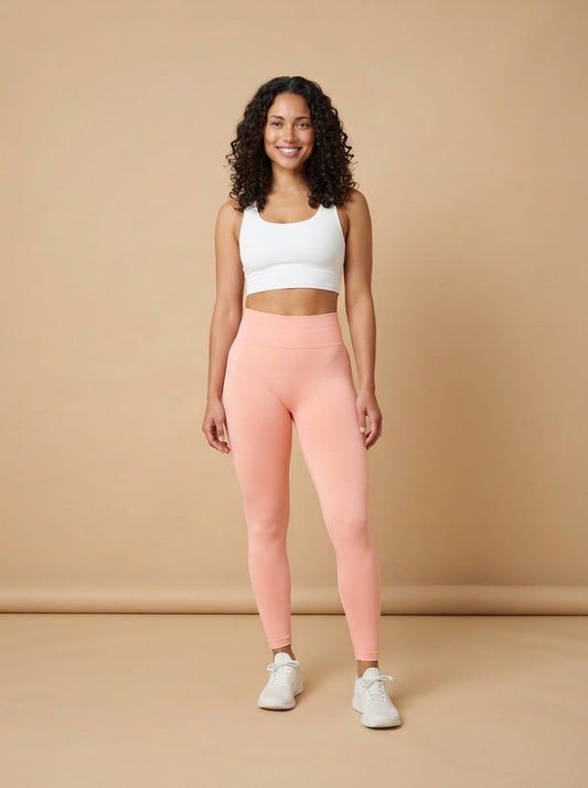 Model wearing the Seamless Gym Workout Leggings, studio